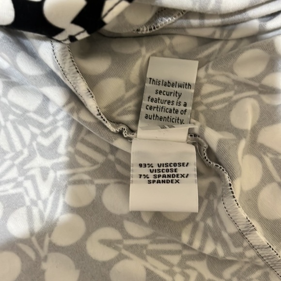 Diane Von Furstenberg New Julian Two Stars and Polka Dots Wrap Dress - Picture 9 of 9